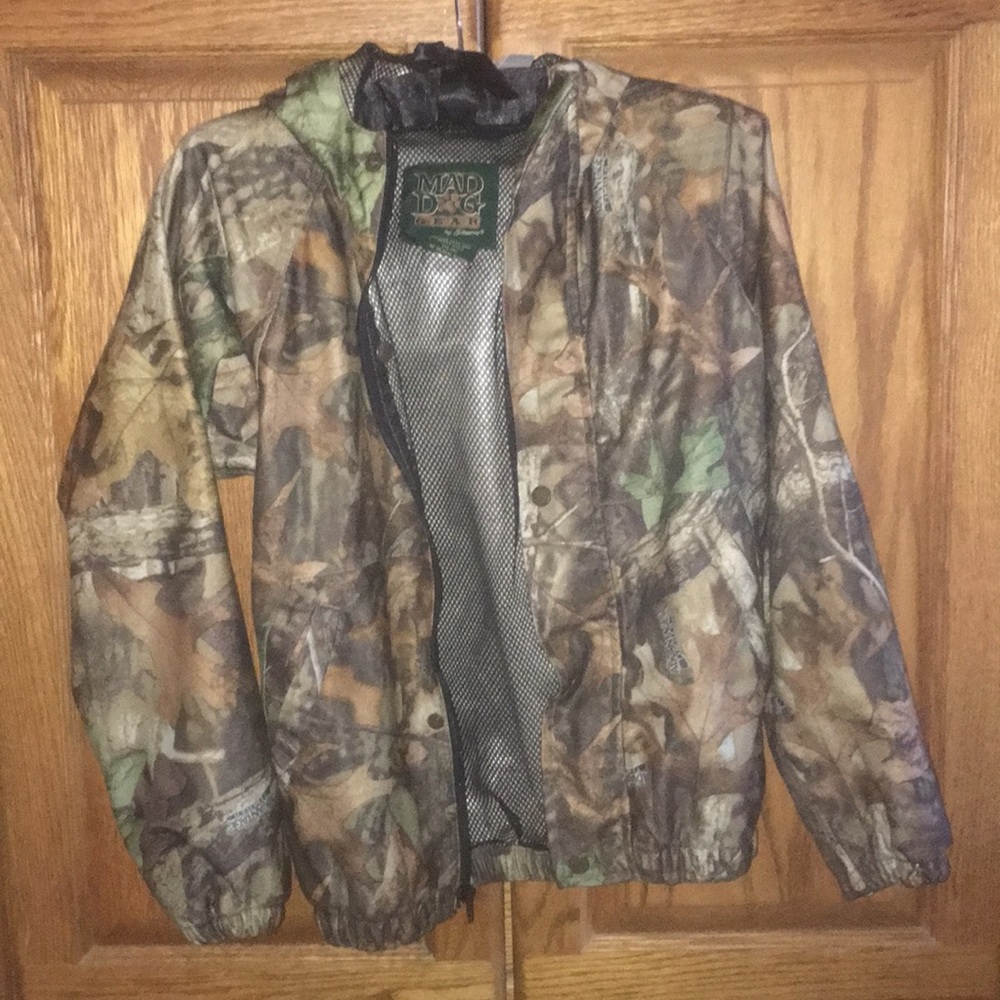 Lightweight camo kid’s size medium jacket